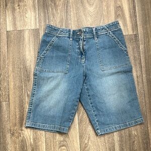 Liz & Co Stretch Blue Denim Shorts